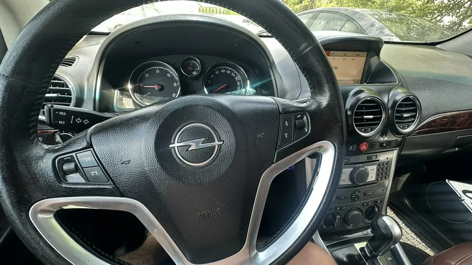 OPEL Antara -