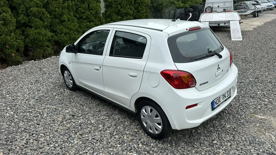 MITSUBISHI Space Star -