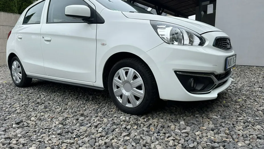 MITSUBISHI Space Star -