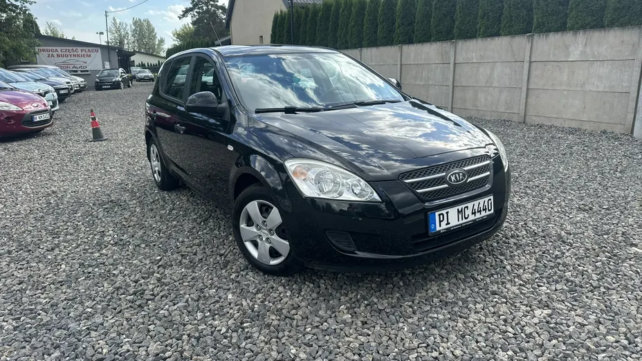 KIA Cee'd -