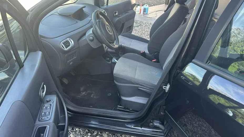 RENAULT Modus -