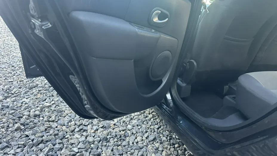RENAULT Modus -