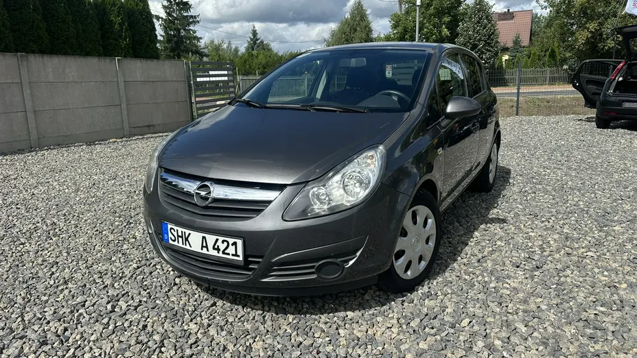 OPEL Corsa -