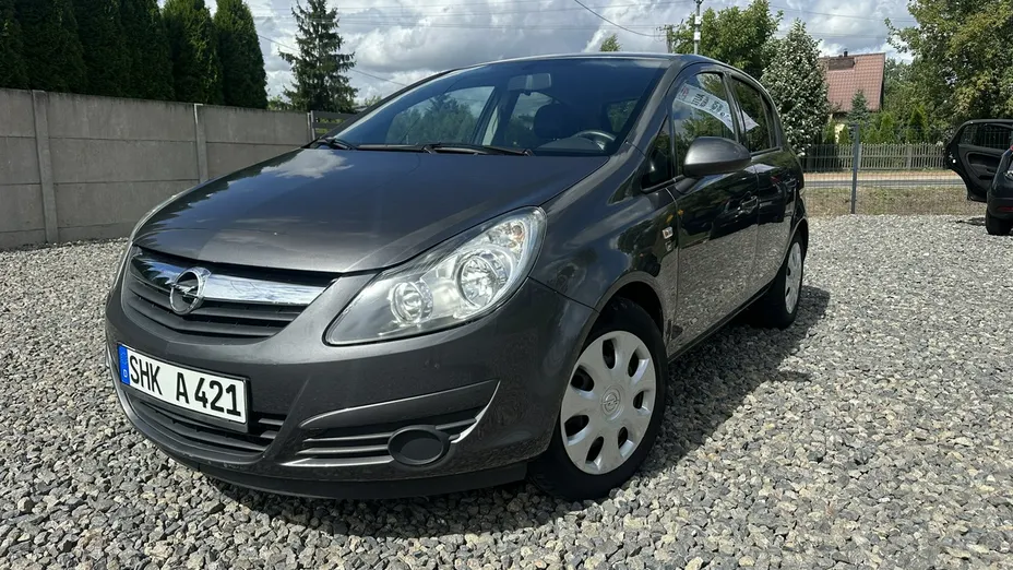 OPEL Corsa -