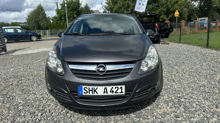 OPEL Corsa -