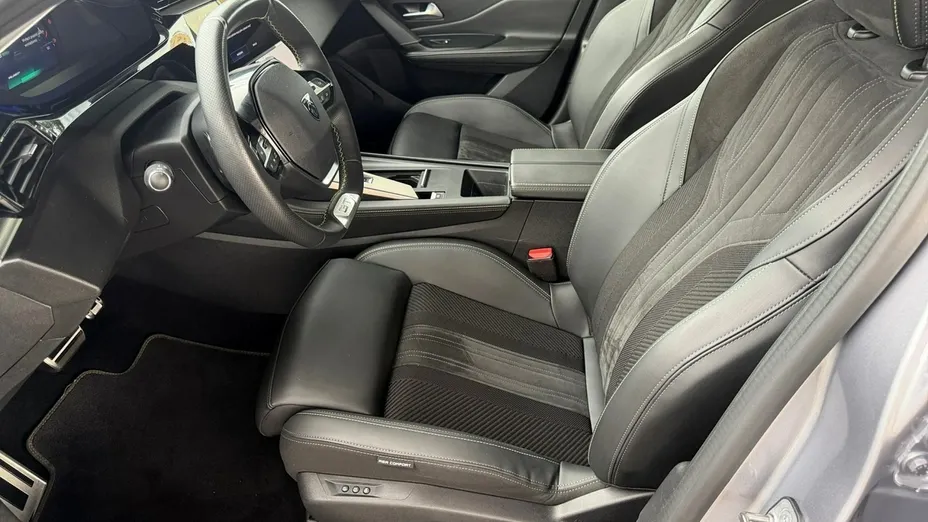 PEUGEOT 308 -
