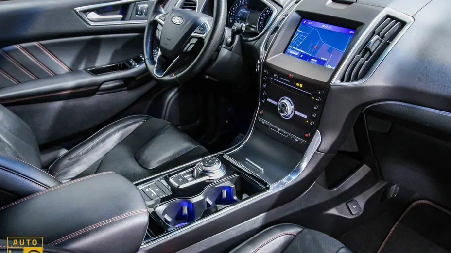 FORD Edge -