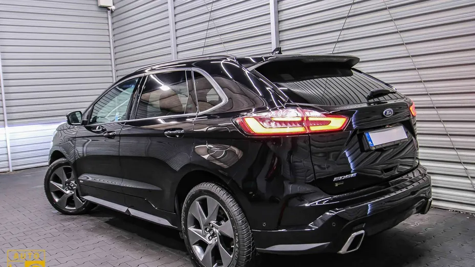 FORD Edge -