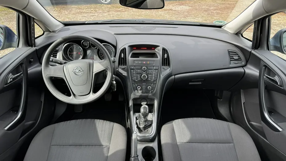 OPEL Astra -