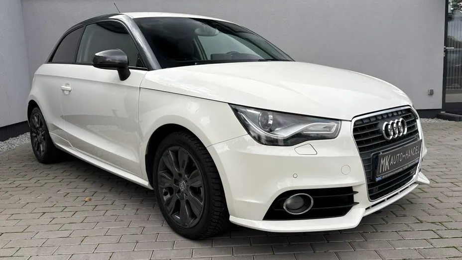 AUDI A1 -