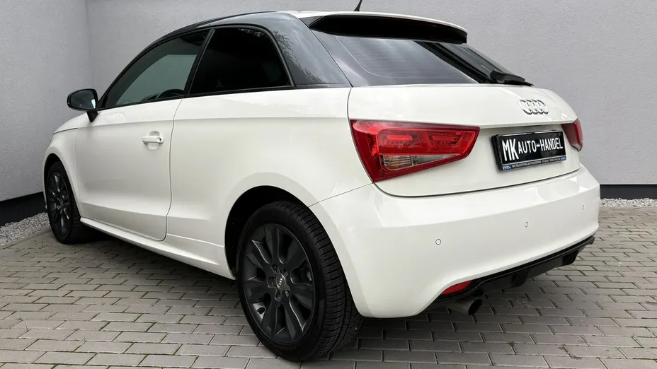 AUDI A1 -