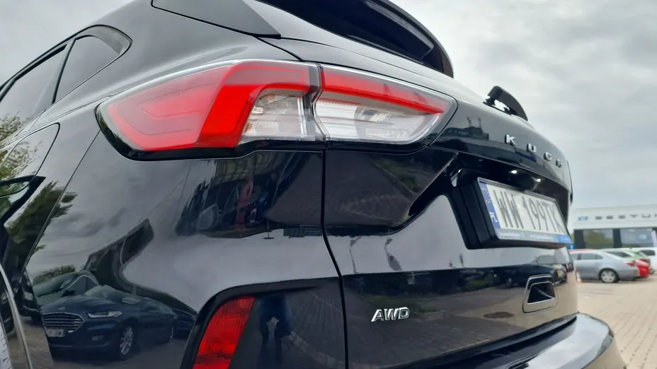 FORD Kuga -