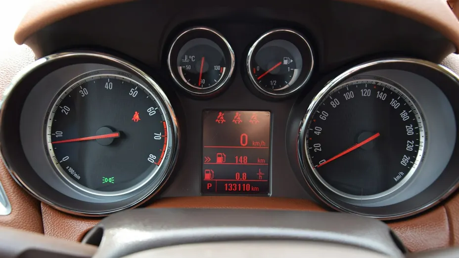 OPEL Mokka -