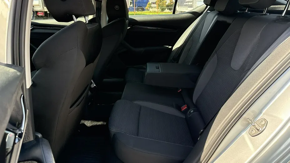 SKODA Octavia -