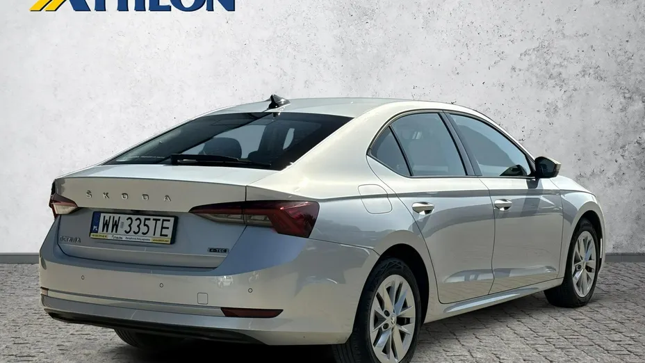 SKODA Octavia -
