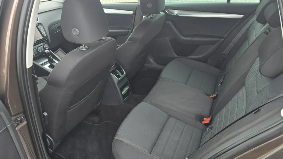 SKODA Octavia -