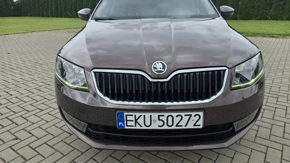 SKODA Octavia -
