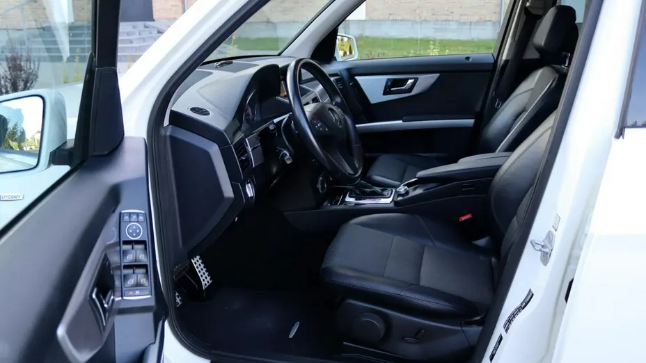 MERCEDES-BENZ GLK -