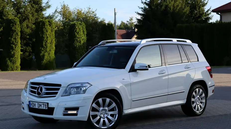 MERCEDES-BENZ GLK -