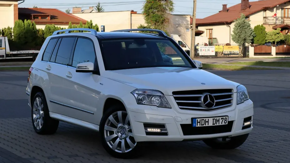 MERCEDES-BENZ GLK -