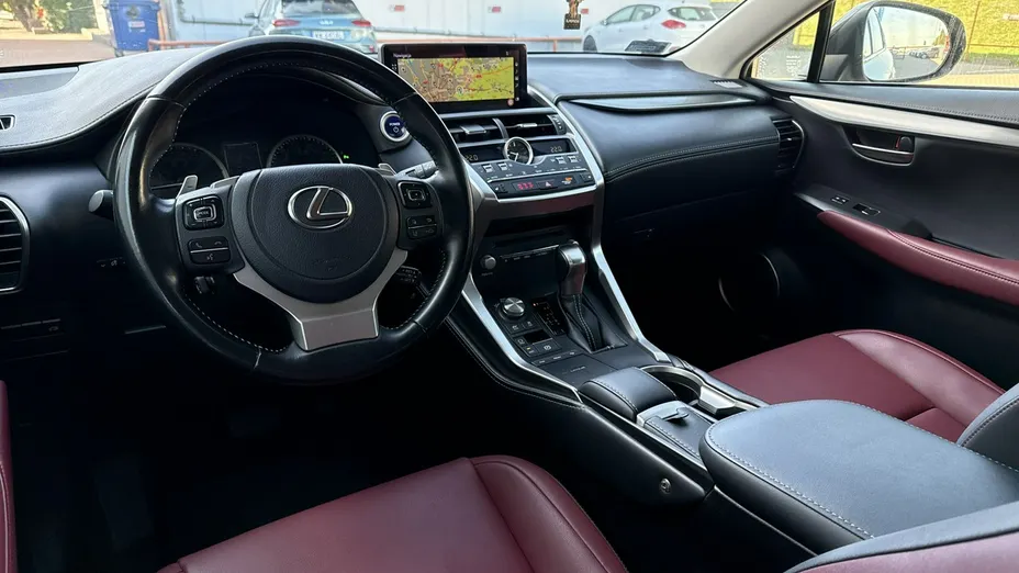 LEXUS NX -
