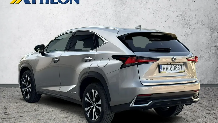 LEXUS NX -