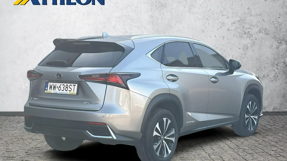LEXUS NX -