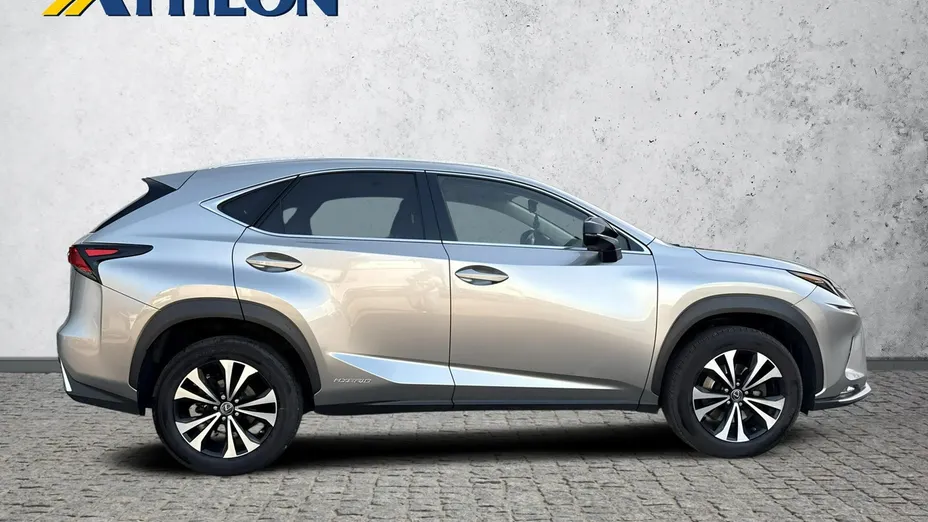 LEXUS NX -
