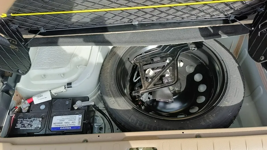 VOLVO V70 -