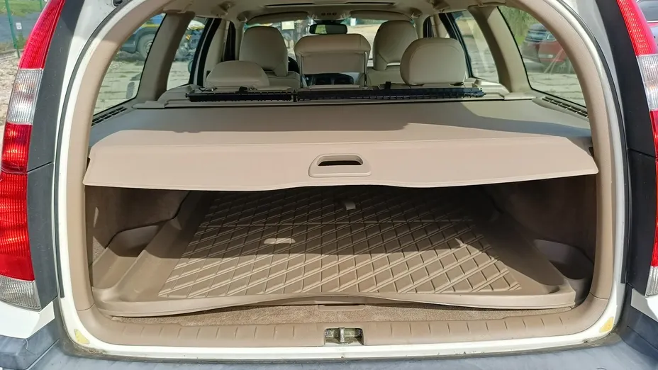 VOLVO V70 -