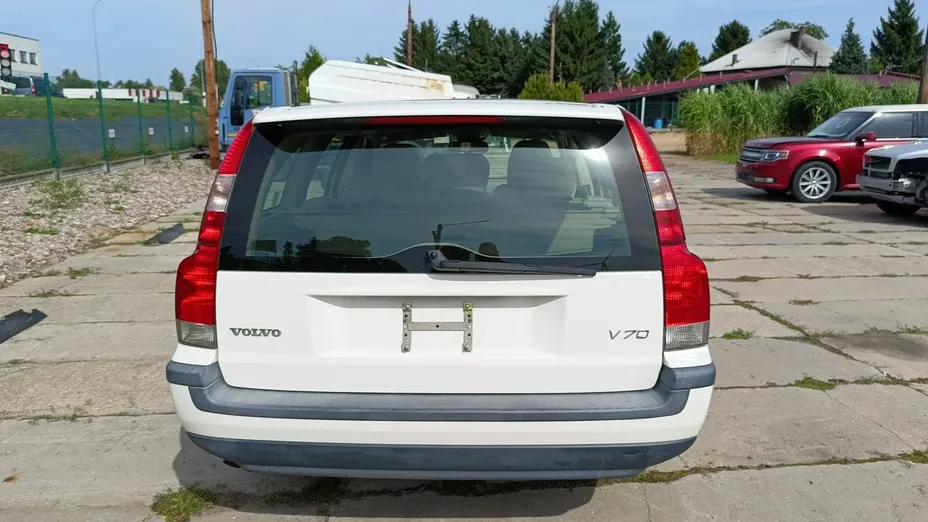VOLVO V70 -