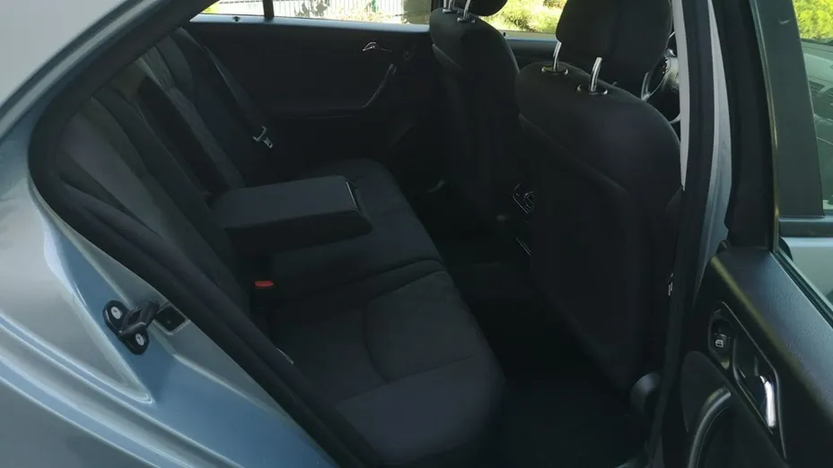 MERCEDES-BENZ C Klasa -