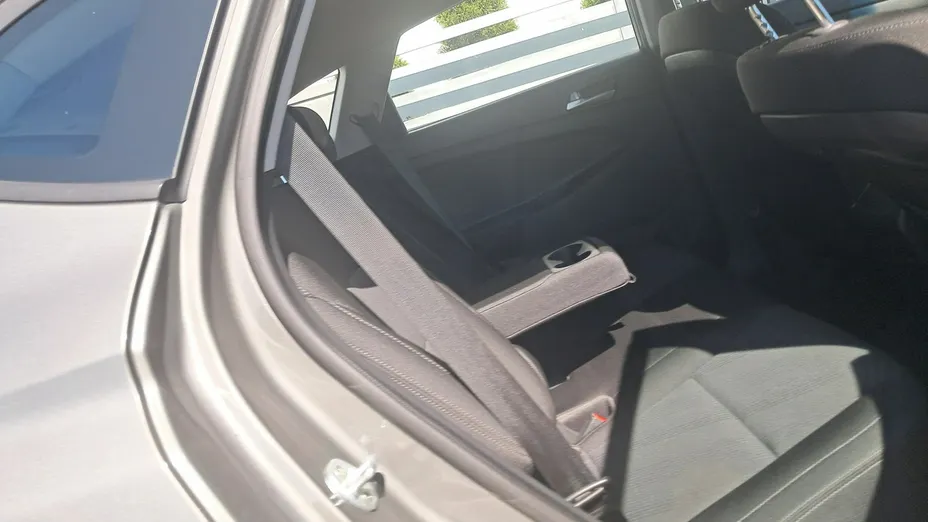 HYUNDAI Tucson -
