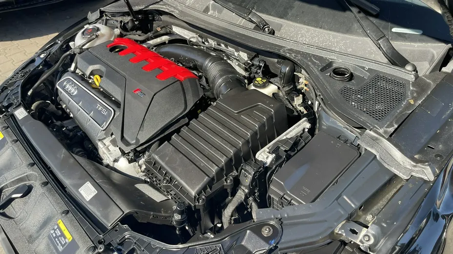 AUDI RS3 Sportback -