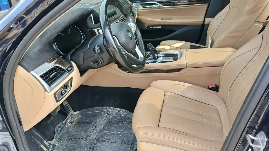 BMW Seria 7 -