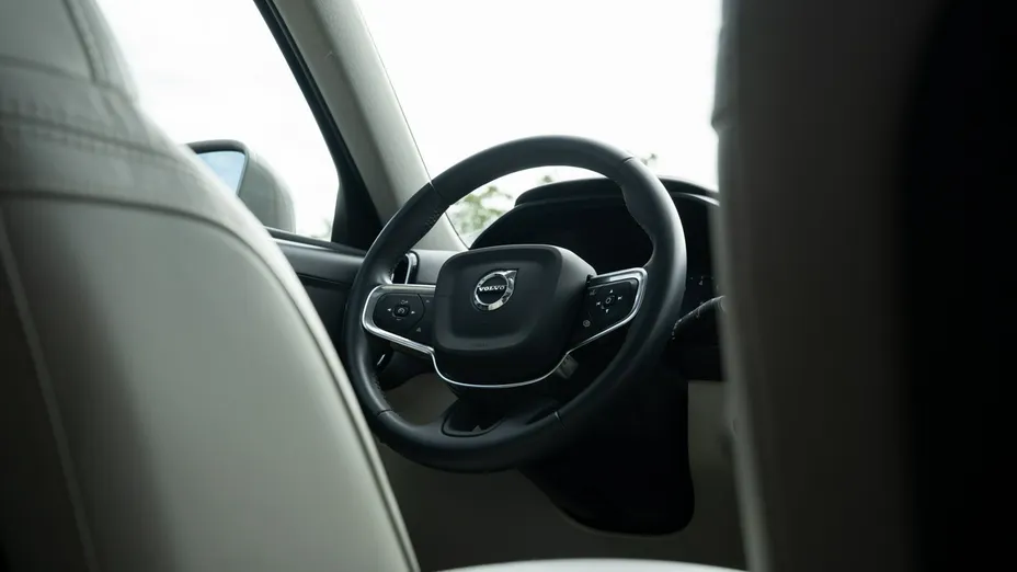 VOLVO XC40 -