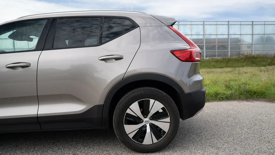 VOLVO XC40 -