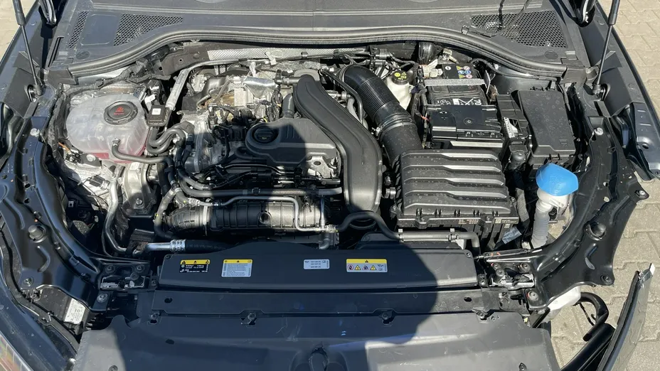 SKODA Superb -