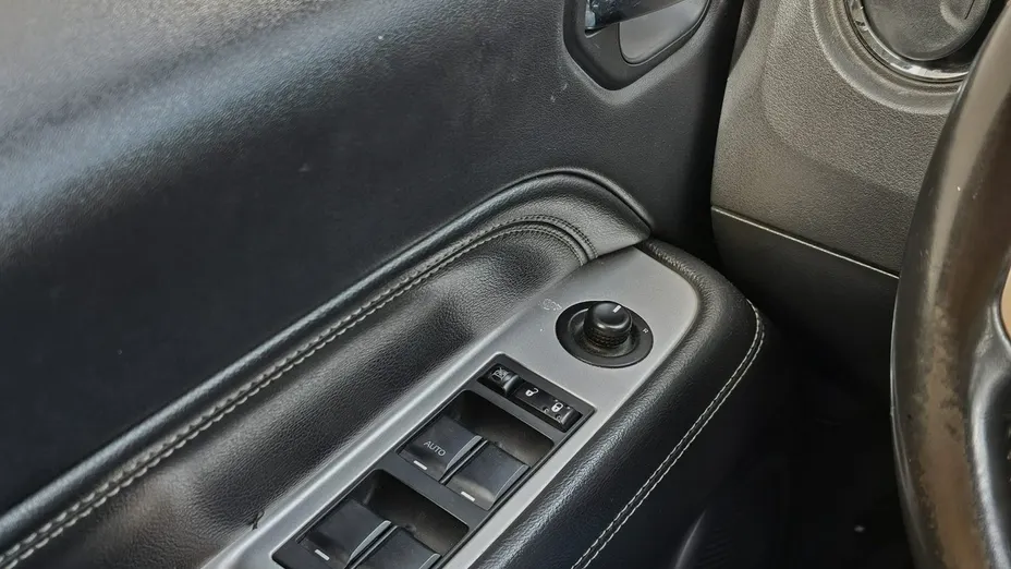 JEEP Compass -