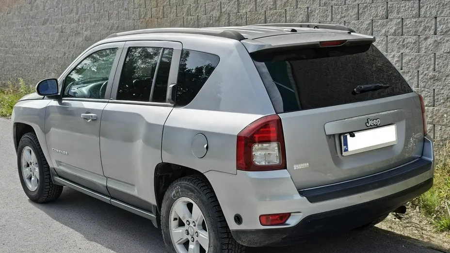 JEEP Compass -