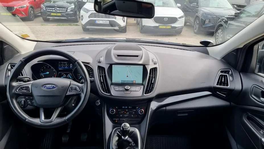 FORD Kuga -