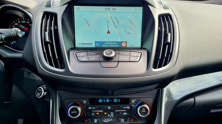 FORD Kuga -