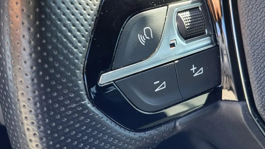 PEUGEOT 2008 -