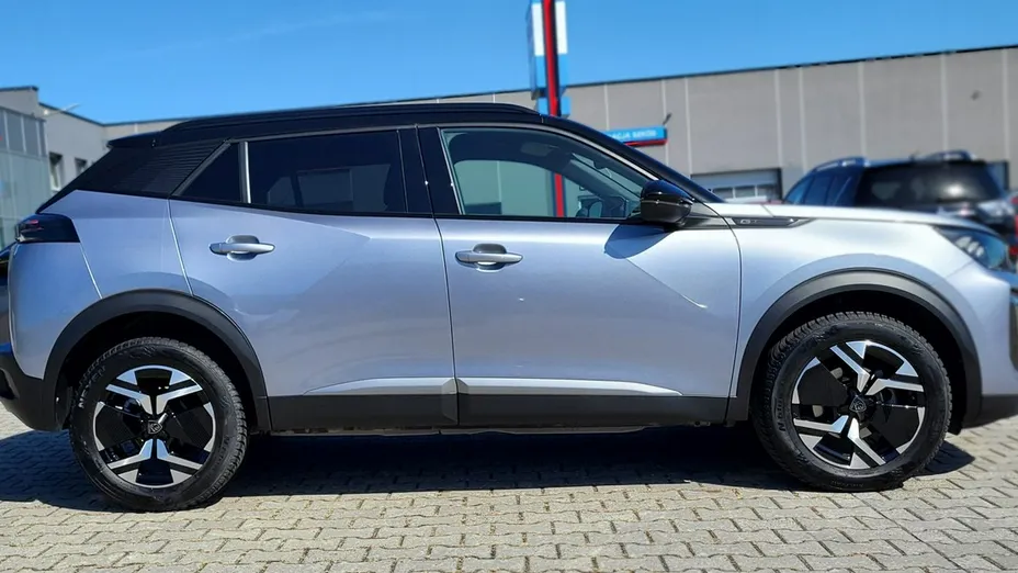 PEUGEOT 2008 -