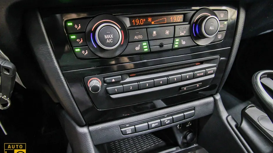 BMW X1 -
