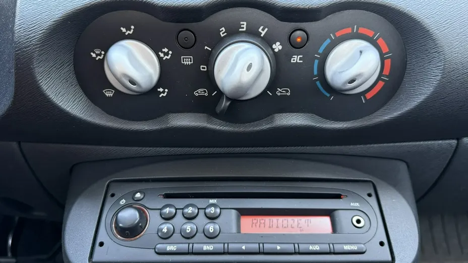 RENAULT Twingo -