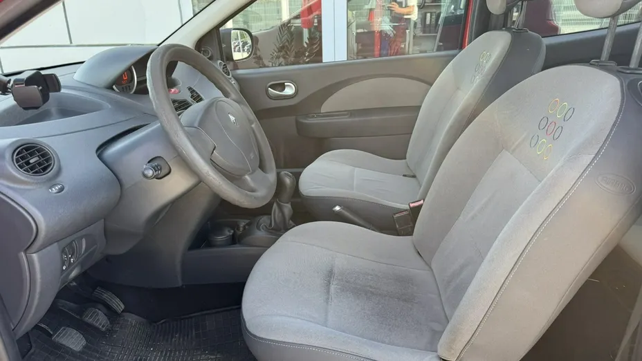 RENAULT Twingo -