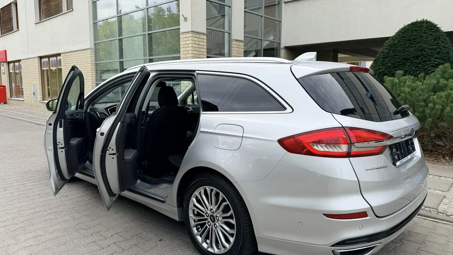 FORD Mondeo -