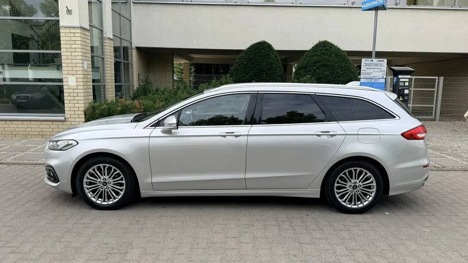 FORD Mondeo -