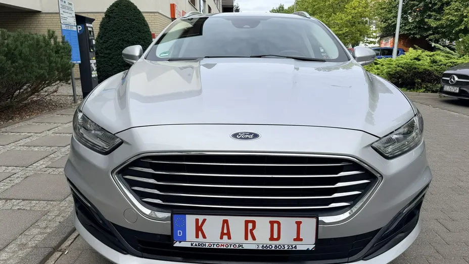 FORD Mondeo -